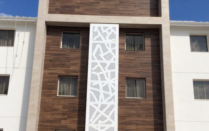 METAL PERFORADO 44